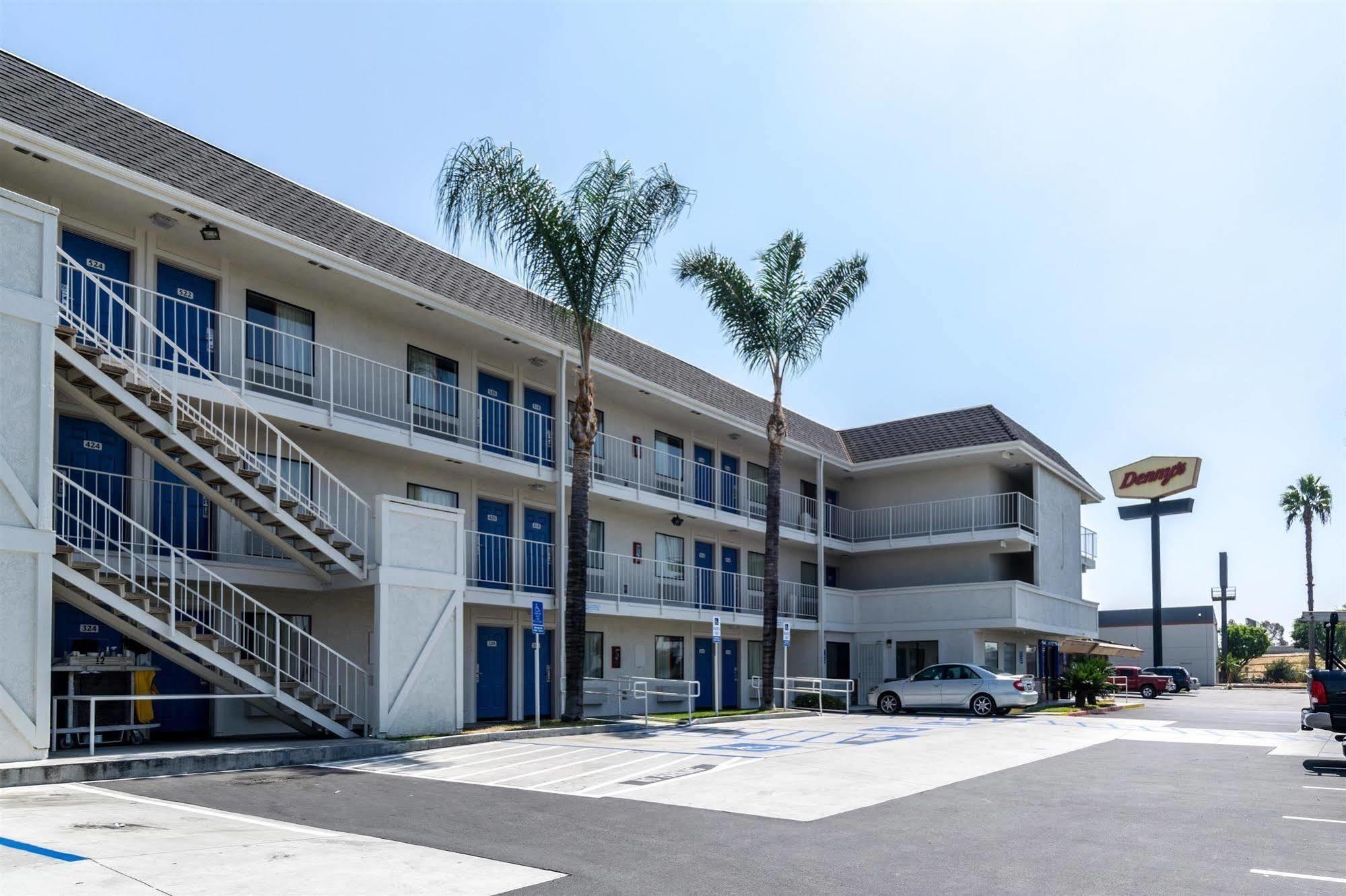 Motel 6-Anaheim, Ca - Fullerton East Exterior photo